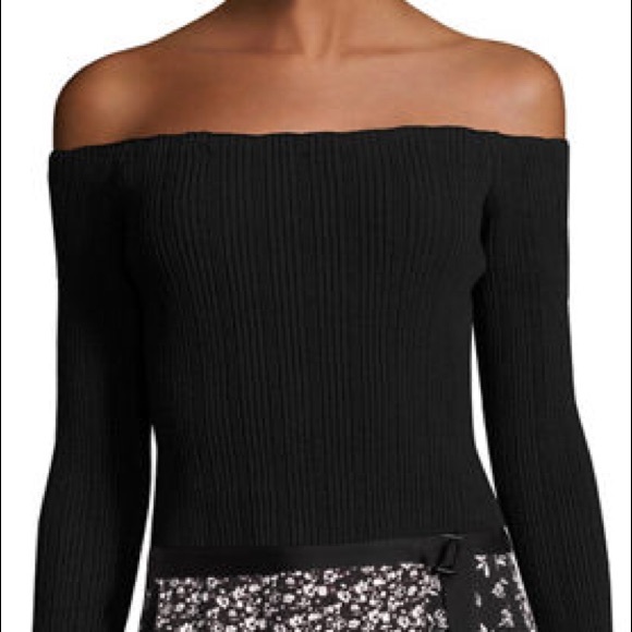rag & bone Tops - RAG & BONE Ribbed stretch topFITS XS to MEDIUM!